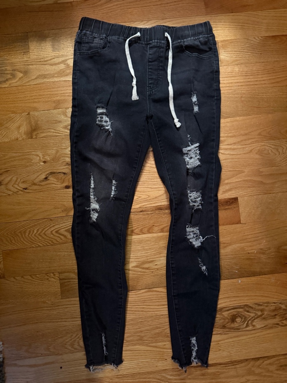 Women’s Distressed Black Drawstring Jeans